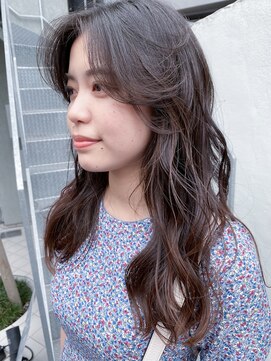 エウペ 渋谷(WEUPE) 斜めバング/グレージュカラー/デザインカラー/シルキーベージュ