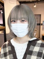 アルバム 池袋(ALBUM)&nbsp;グレージュウルフ_シルキーベージュ斜めバング_ba461311