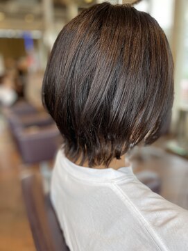 サンズウェーブ(SUNS wave) 外はねボブ