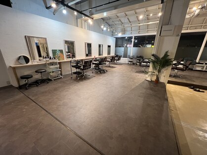 グローバルネオ(GLOBAL NEO)の写真