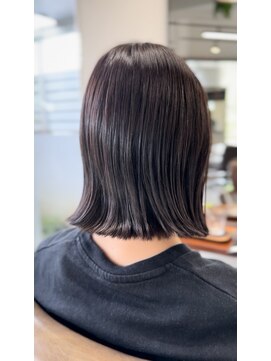 サーカス(circus) タイト/ボブ/切りっぱなし