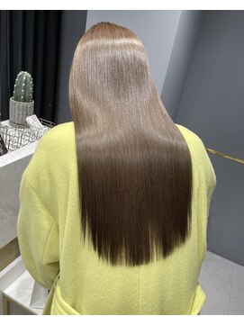 ウル 岡山駅店(ULu.) 髪質改善トリートメントブリーチ無し縮毛矯正艶髪ストレートULu