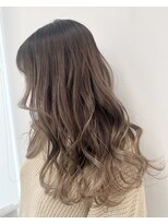 エル(L by truecreation)&nbsp;ブリーチ/髪質改善/春日部/ダブルカラー/ハイライト/学割U24