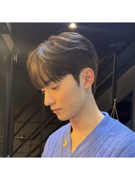 ジーエヌエム ゴニアンドムジン(G.N.M GUNHEE&MUJIN) 韓国メンズカット・ダウンパーマ