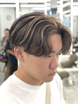 ウィル バイ ブラウン(Vir by Brown) MEN’S HAIR/サーフカール/刈り上げセンターパート/藤沢