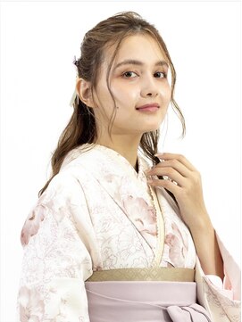 アースオーセンティック 扶桑店(EARTH Authentic) やわらか花飾りの上品ハーフアップ