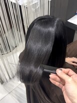 アース 名駅サンクチュアリ(HAIR&MAKE EARTH) ストレートミディアム