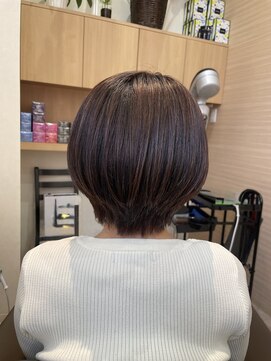 ウイ バイ ファースト 北四番丁店(u'i by first) シンプルボブスタイル