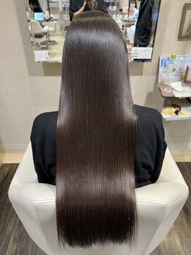 ドール 阪急高槻(DOLL) 髪質改善縮毛矯正レイヤーカット透明感カラー【髪質改善】