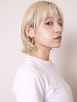 バーニー(BARNEY)&nbsp;似合わせカット30代40代50代ハイトーンナチュラルショート0704