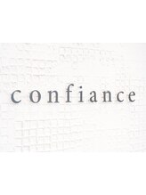 confiance hair salon【コンフィアンス ヘアサロン】