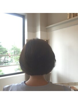 カタチヘアー(HAIR) 。。。。オトナ。。。ボブのカタチ。。。