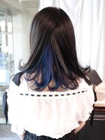 ロリム(RorriM)&nbsp;毛先カール　インナーカラー　サファイアブルー　ダブルカラー