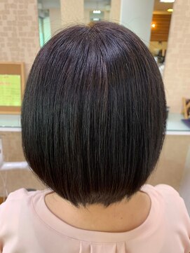 アークスヘアー ダークべージュ襟足すっきりで大人かわいい☆暗髪×小顔大人ボブ