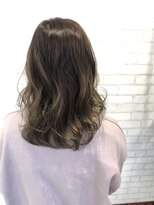 ビス ヘア アンド ビューティー 西新井店(Vis Hair＆Beauty)&nbsp;ブリーチ/ミルクティベージュ/バレイヤージュ/大人かわいい