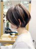 クールショートボブ・前下がり・アッシュグレージュ【BISA】