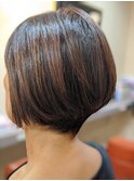 大人のショートボブ