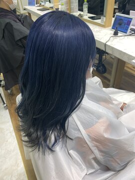 アプリバイリアン 浦和2号店(appri by Rien) ネイビーカラー/ブリーチカラー/Aライン