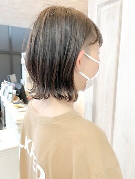 キャアリー(Caary) 福山市美容室Caary人気刈り上げ外ハネミディ