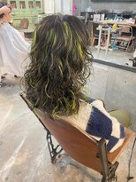 メーヴェ(Mowen)&nbsp;[ ハイライトライムグリーン ]