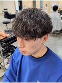 波巻きツイストスパイラルパーマメンズ刈り上げマッシュ