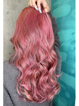ドアベルヘアリビング(Door Bell hair Living) ピンクカラー×巻き髪×ロングカラー