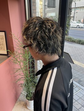 エメン(EMEN) ウルフハイライト