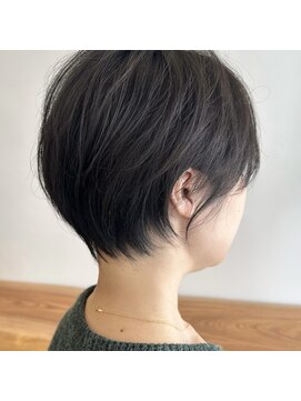 ビューエヒメ(VIEW EHIME) 大人ラフウェーブ20代30代40代ボブブラウンスウィングショート