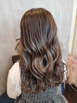 スマイロンナイロン ヘアー(smile on nylon hair) グレージュで透明感爆誕！