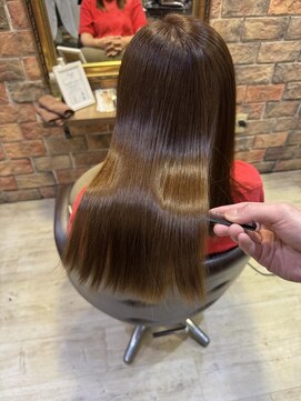 ルーダ(RUEDA) 美髪ストレート