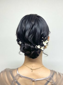 ヒュミ(hymy) 結婚式参列に♪/お呼ばれヘア/おとなっぽヘア/ゆるふあ/シニヨン