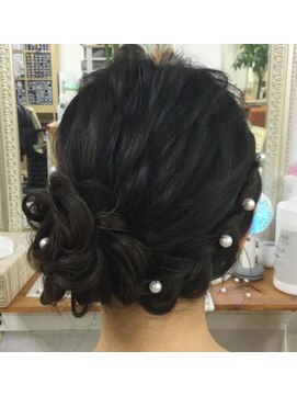 ヤスオカ美容室 和装から洋装にお召替え