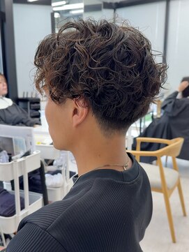 ビューナゴヤ 名駅(VIEW NAGOYA) スパイキーショート/フェザーパーマ/波巻きスパイラル/メンズ