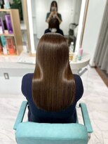 エルサ(Elsa)&nbsp;【EIsa元町・三宮】美ツヤ髪◎モテ愛されツル髪弱酸性縮毛正