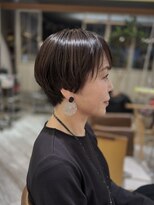 サーカス バイ ビュートリアム 青山(CIRCUS by BEAUTRIUM) マッシュショート ショートカット 小顔 前下がりショート