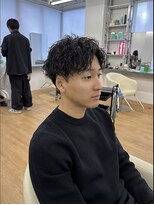 become men's hair 名駅EAST【10月3日 NEW OPEN(予定)】&nbsp;ソフトツイストスパイラルパーマ×メンズアップバングショート