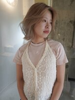 ノエマ(NOEMA) レイヤーボブ×ミルクティーベージュ