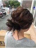 カジュアルシニヨン