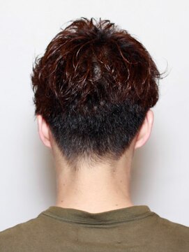 ワンワンオー バーバーショップ 博多店(@110 BARBER SHOP) アップバングパーマスタイル