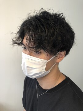 シアン(CYAN) 【ラフスタイル/くせ毛風パーマ】中野 れお