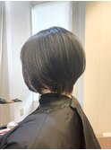 前下がり小顔ショート/似合わせカット横顔美人ショコラアッシュ