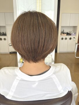 レッド(ReD) ショート ハイライト 白髪ぼかし 脱白髪染め 金沢