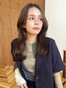 ロジェブルー(Rosier Bleu) 【くびれヘア】顔まわりレイヤーカット