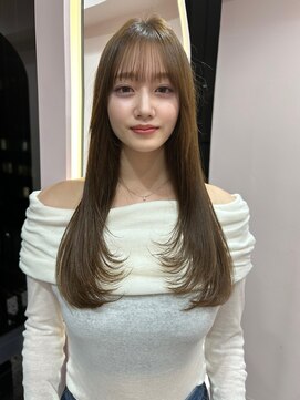 ボタン シブヤ(VOTAN SHIBUYA) 韓国ヘア/顔まわりカット/レイヤーカット/前髪あり