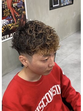 バジー バイ ディーアンドティー(Buzzy by D&T) スペインカール/スパイラルパーマ