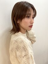 トリコ 柏(tricot)&nbsp;大人可愛い/外ハネレイヤー/顔まわりレイヤー/ミディアムボブ/柏