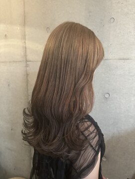 サロンドベリタ(salon de VERITA) 逆グラベージュカラー