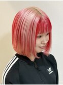 赤が映えるデザインボブ!