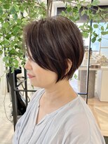 ヨール(YOL)&nbsp;大人可愛いショート/小顔/ハイライト/白髪ぼかし/30代/40代