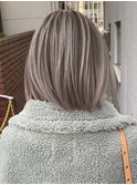 バレイヤージュ１/イメチェン/ホワイトブロンド/外ハネボブ/美髪